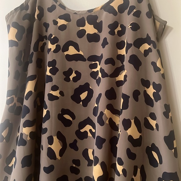 Show Me Your MuMu Tops - Leopard Print Sleeveless Top